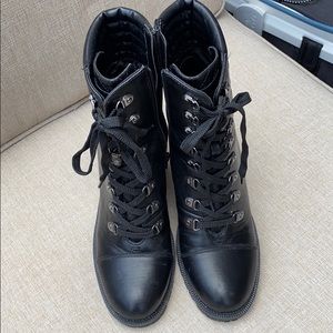 COPY - Boots